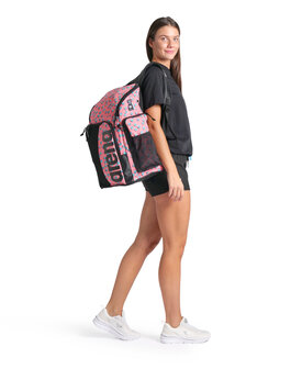 Arena Spiky III Backpack 45 Allover dices 3